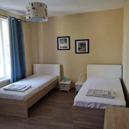 Sea Apartment